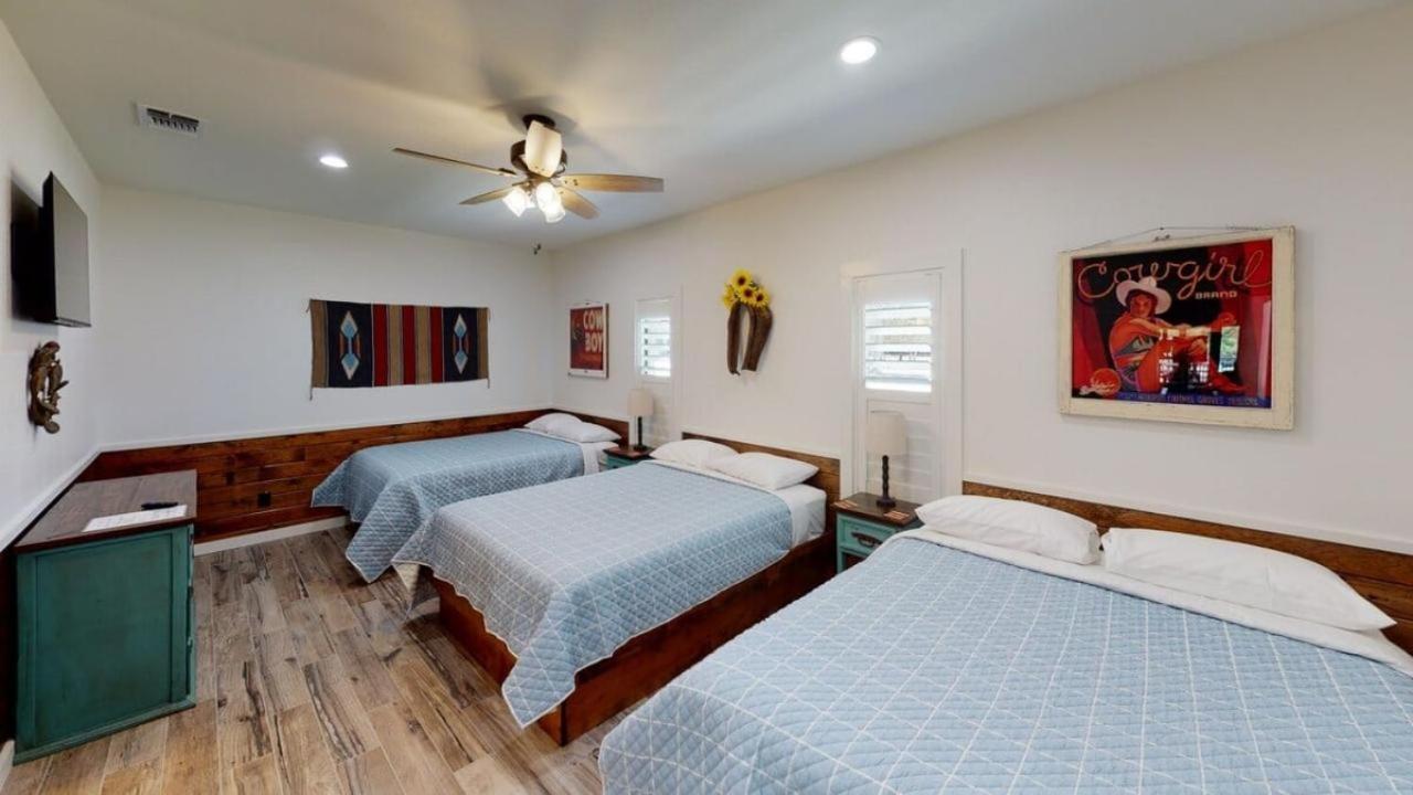 Heartstone Lodge คอนแคน ภายนอก รูปภาพ