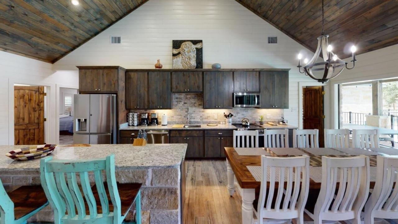 Heartstone Lodge คอนแคน ภายนอก รูปภาพ